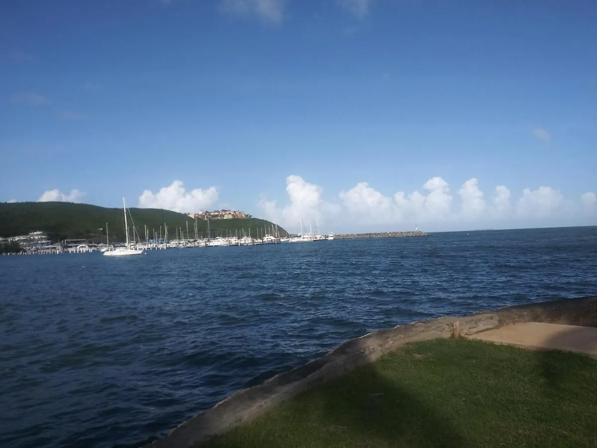 Dos Marinas, Fajardo Appartement
